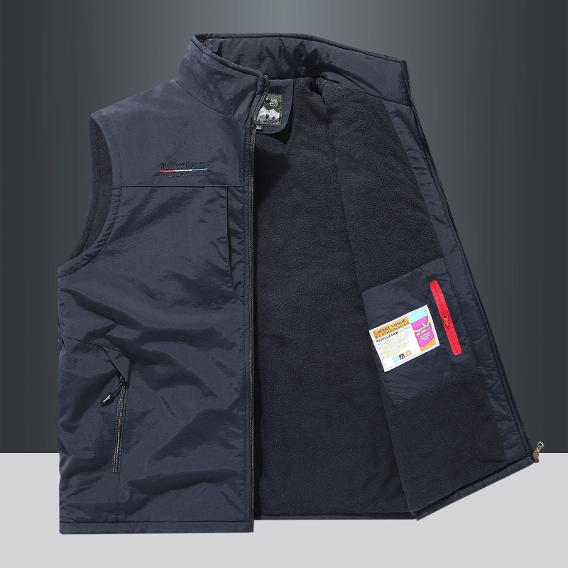 Muška fleece vesta s kapuljom, stojeći ovratnik, zatvarač, prugasti uzorak, uski kroj