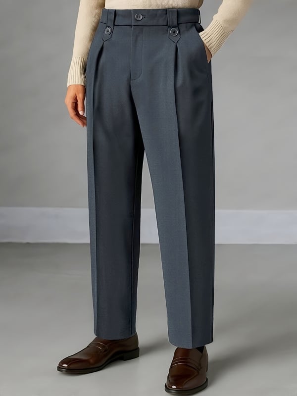 Hlače, slim-fit, uski kroj, poliester vlakno, blaga rastezljivost, pogodne za proljeće i jesen.