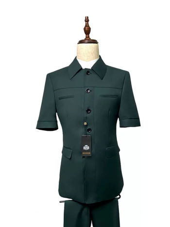 Poslovni komplet kratkih rukava od laneno-pamučne smjese, slim fit, ovratnik odijela, zatvaranje s jednim redom tri gumba, prozračan i otporan