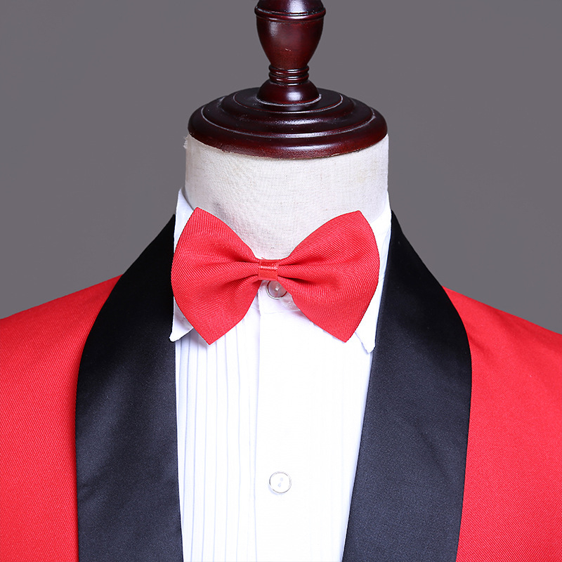 Muški svečani odijelo za prigode, uski kroj, rever ovratnik, glavna tkanina poliester 90%, jedinstven uzorak