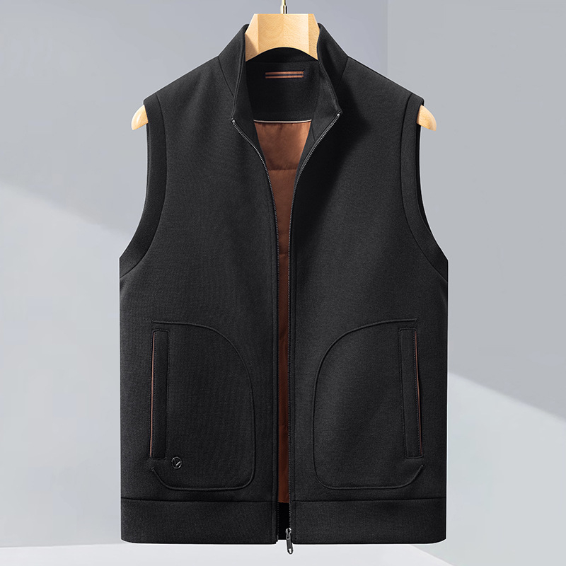 Muška pletena vesta od vune i akrila, sa stojećim ovratnikom, zatvaračem i uskim krojem