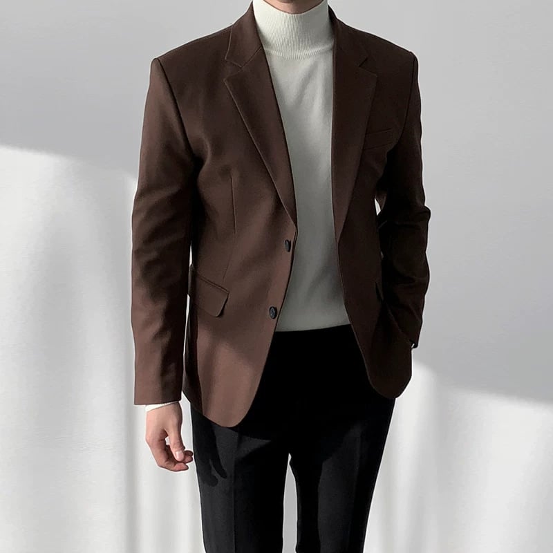 Muško formalno sako uskog kroja, prednje kopčanje s dva gumba, bez glačanja, tkanina od poliester-sintetička smjesa (95% poliestera)