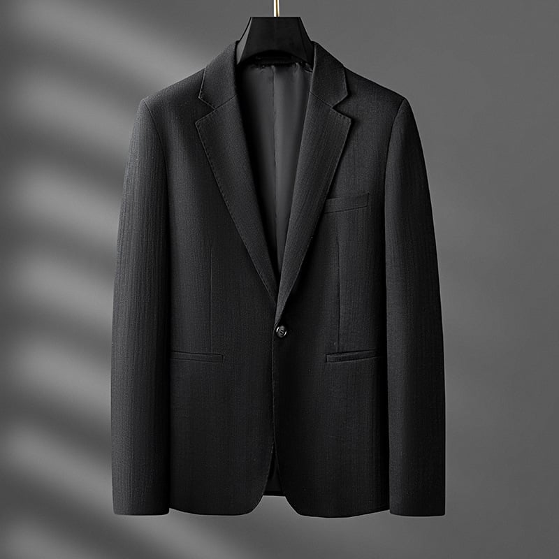 Muški odijelo bez glačanja, modalno-polyester smjesa (50% polyester), podstava poliester, slim fit, više džepova, lagani poslovni stil