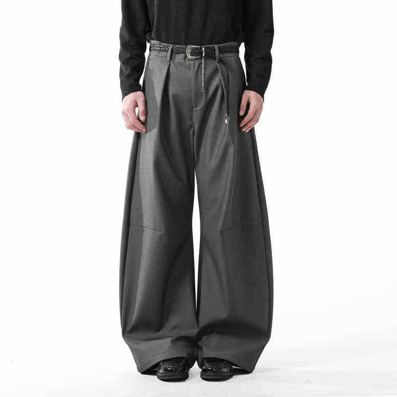 Muške hlače slobodnog kroja, 60% poliesterska smjesa kemijskih vlakana, proljeće–jesen 2025, casual