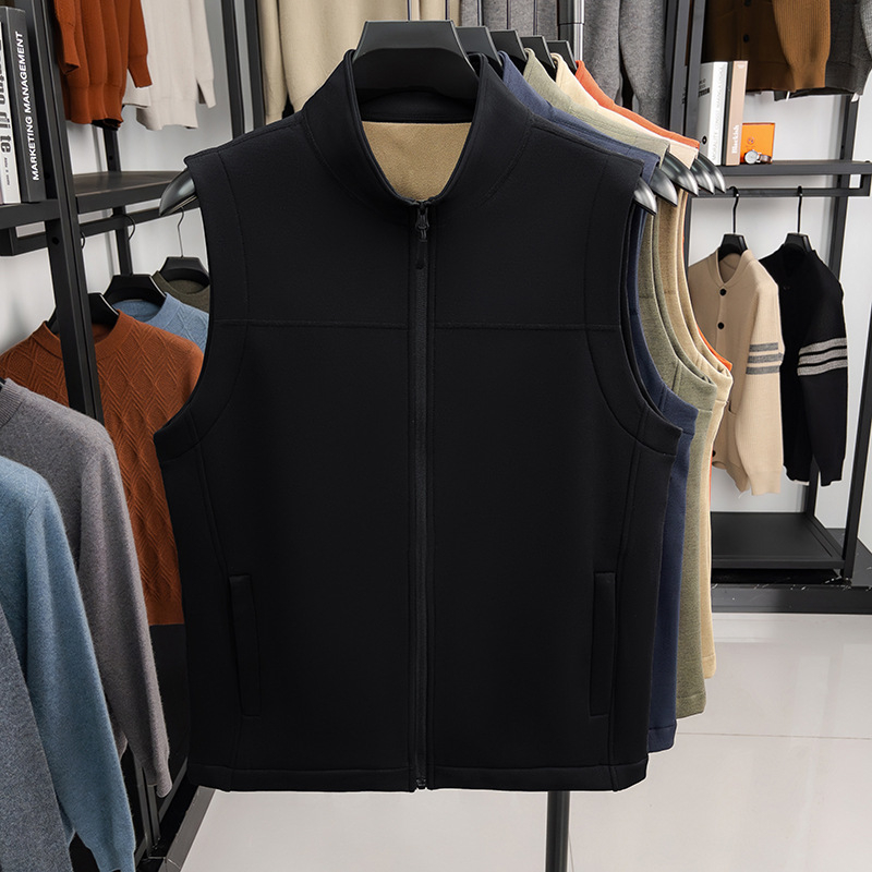 Flis vest s stojećim ovratnikom, zatvaračem, uskim krojem, poliester