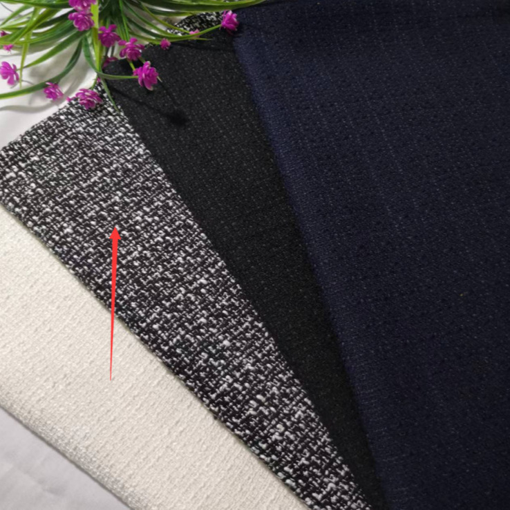 Muški dvodijelni kostim Slim-Fit, tkanina od kemijskih vlakana (50% poliester), stojeći ovratnik, zatvaranje na 1 gumb, banket/biznis stil