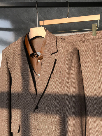 Muško sako od vune s herringbone uzorkom, slim-fit, Notch ovratnik, dva gumba, srednji stražnji otvor