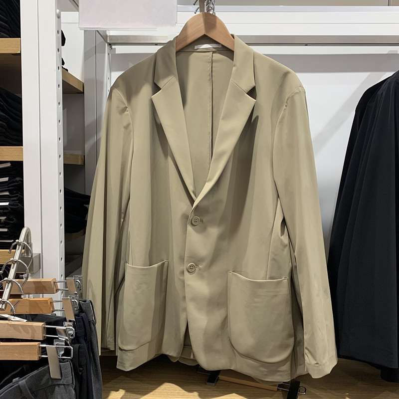 Férfi slim-fit poliészter casual zakó, kétgombos elöl, klasszikus gallér, tavasz