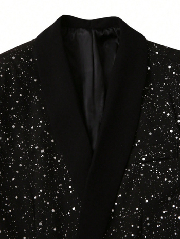 Dvodijelni vuneni kostim sako i hlače, jednopružno kopčanje, stojeći ovratnik, prilagođen kroj, jesenja večera