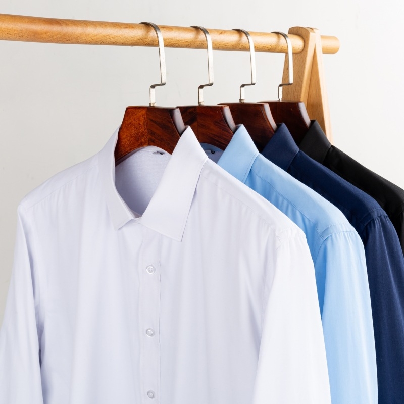 Muška košulja s fleece podstavom za zimu, uski kroj, kvadratni ovratnik, tkanina 40% pamuk / 60% poliester