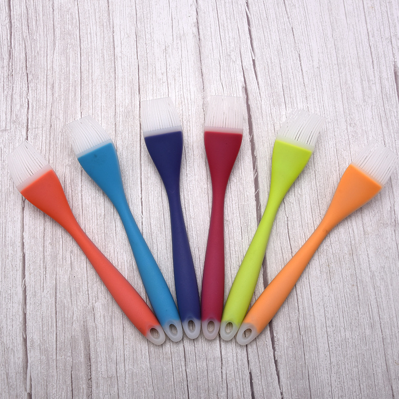 Četkica za roštilj sa silikonskim vlaknima i silikonskom drškom, pakiranje 40 komada, moderan jednostavan stil