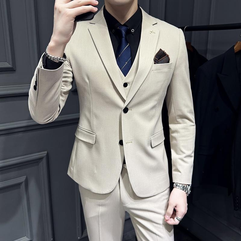 Kordurojni trodijelni odijelo – Slim fit, glavni materijal: viskoza, Gumbi u jednom redu: dva, Ploski ovratnik, Stražnji srednji šav