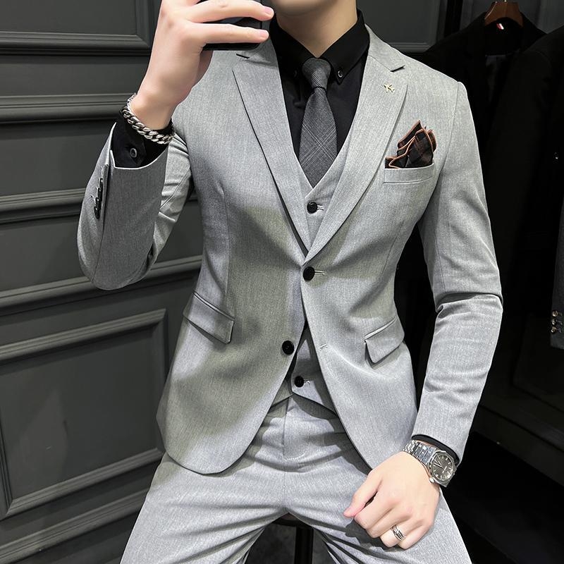 Kordurojni trodijelni odijelo – Slim fit, glavni materijal: viskoza, Gumbi u jednom redu: dva, Ploski ovratnik, Stražnji srednji šav