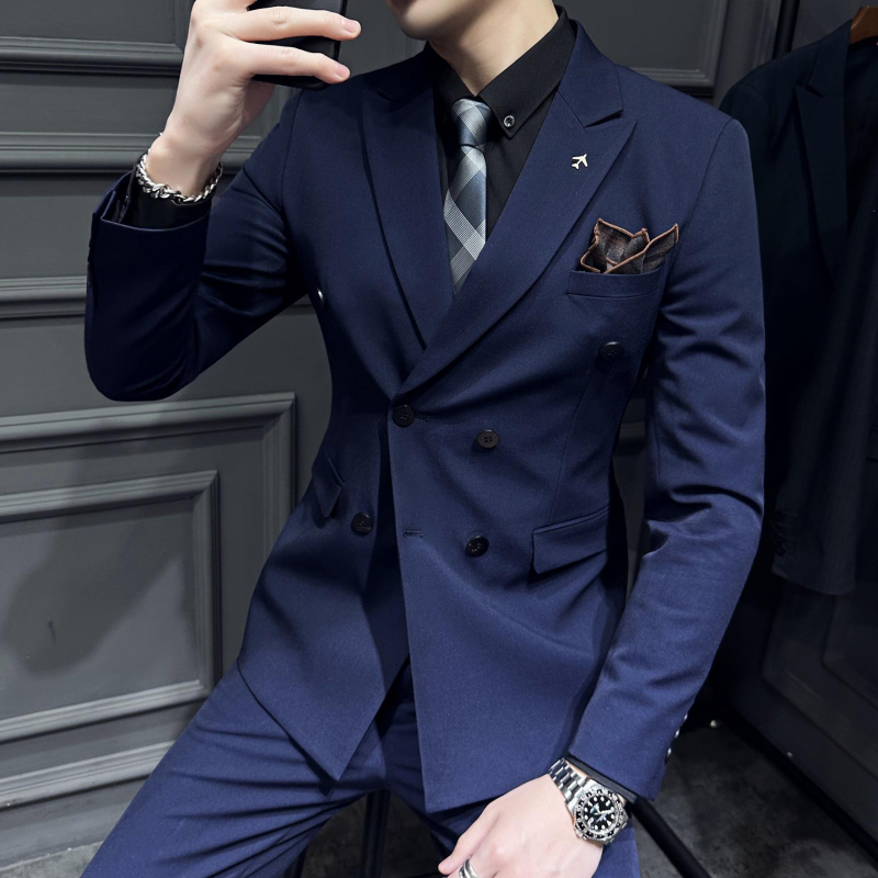 Kordurojni trodijelni odijelo – Slim fit, glavni materijal: viskoza, Gumbi u jednom redu: dva, Ploski ovratnik, Stražnji srednji šav