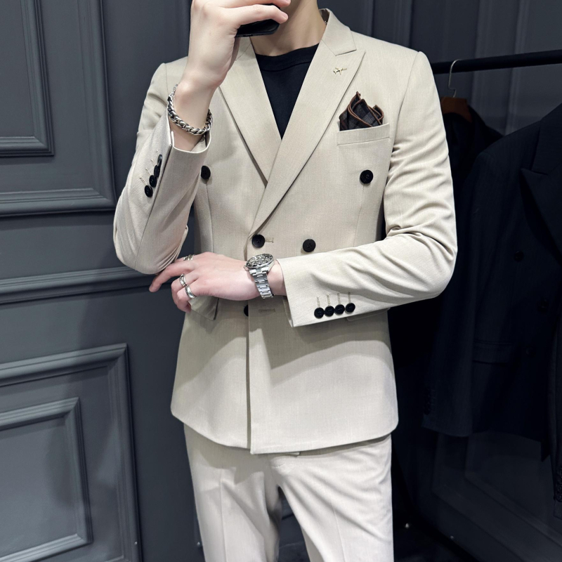 Kordurojni trodijelni odijelo – Slim fit, glavni materijal: viskoza, Gumbi u jednom redu: dva, Ploski ovratnik, Stražnji srednji šav