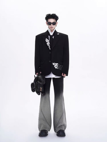 Férfi laza szabású öltönyzakó, gallér, kétgombos, egysoros zárás, Odell anyagú szövet klórtartalmú rostokkal, négy évszakos casual öltöny.