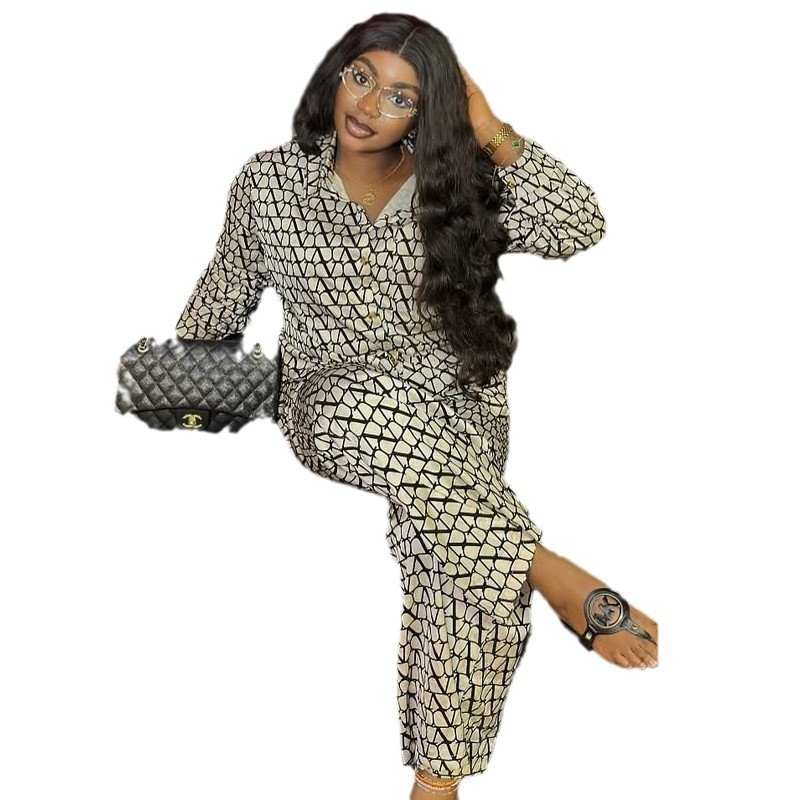 Set od dva komada: košulja s dugim rukavima i široke hlače, poliester, gradski stil, proljeće 2025