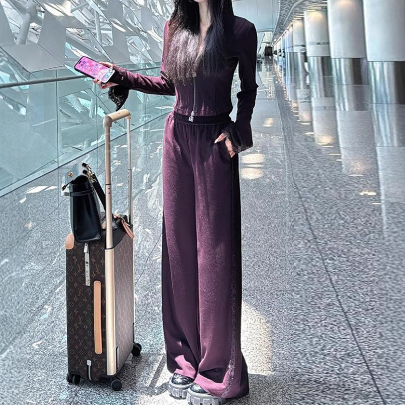 Korejski stil, dvodjelni sportski komplet s kapuljačom i širokim hlačama, jednobojni uzorak, pamuk-elastan smjesa, dugi rukavi, za žene, jesen-zima 2025