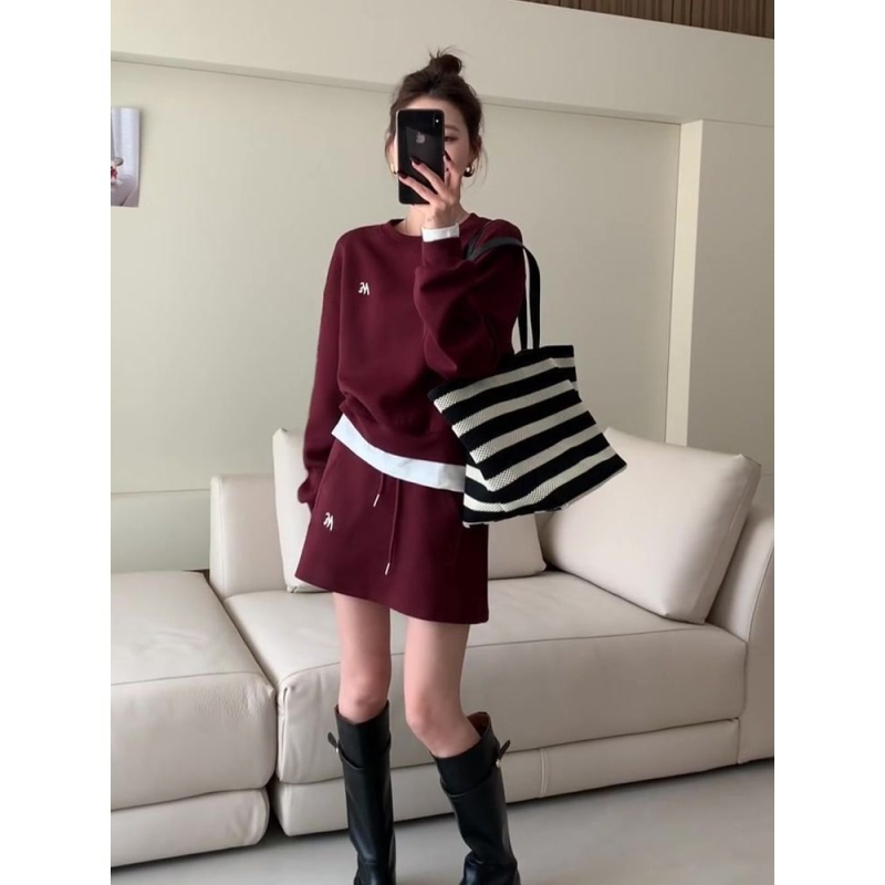 Kostim s suknjom za plus veličinu, dugi rukavi, Mercerizirana tkanina, poliestersko-elastanska mješavina, proljeće 2025