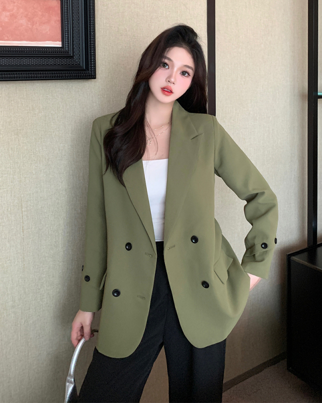 Žensko sako za poslovni kostim, slobodan kroj, polo ovratnik, dugi rukavi, jednoredno kopčanje, poliester tkanina