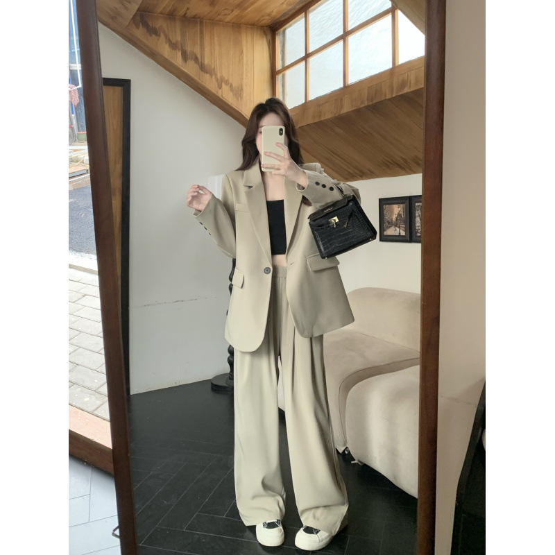 Ženski kostim s hlačama u britanskom stilu, dugih rukava, mješavina poliestera 30–50%, proljeće 2025