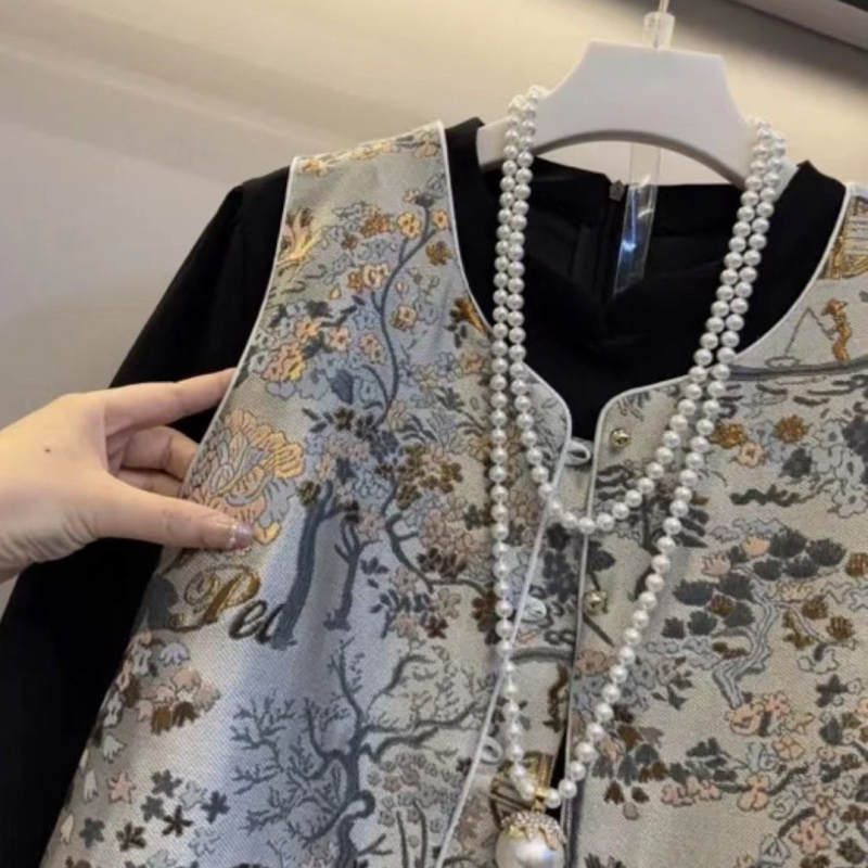 Plus veličine dvodijelni kostim sa suknjom, duge rukave u stilu princeze, mini duljina suknje, PVC-poliesterska tkanina