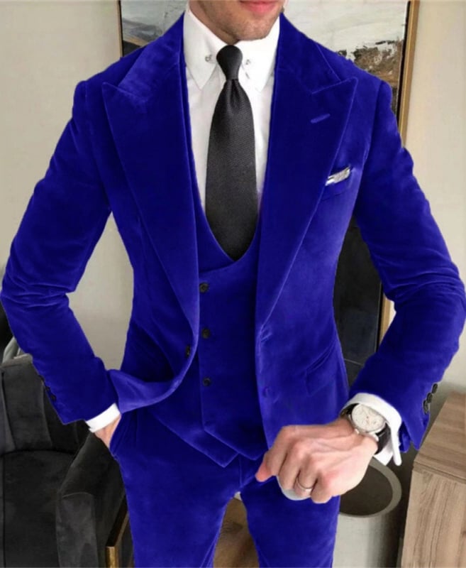 Muški trodjelni baršunasti odijelo, uska silueta, peak lapel, jednostrano zatvaranje s dva gumba