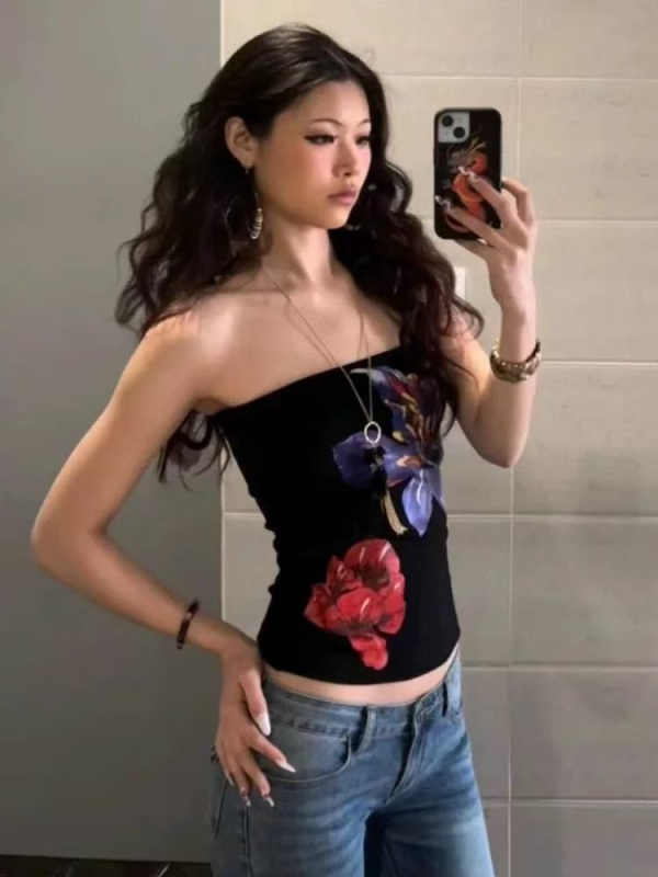 Bustier top, uski kroj, blago rastezljiv, geometrijski uzorak, pamuk 95%+