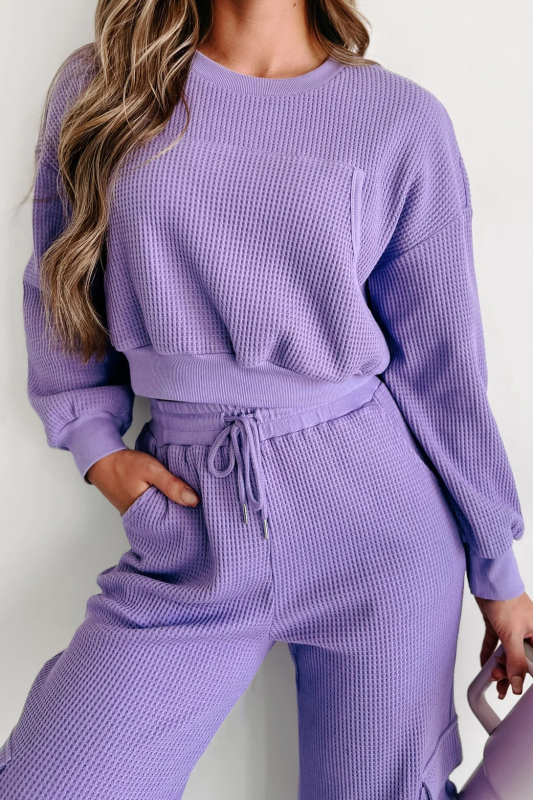 Ženski dvodijelni kostim: top s dugim rukavima u vafl stilu i široke hlače, quiltovan izgled, poliester-spandeks, jesen 2025 (Quilted; Waffle Knit; 2-Piece; Polyester-Spandex)