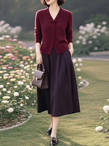 Set top tricotat și fustă, model monocrom, fustă de lungime medie, croi 3D, poliester, primăvara 2025