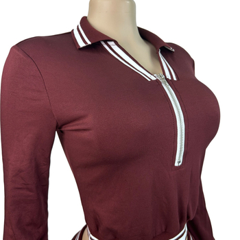 Costum dama din două piese cu rever, fermoar pe jumătate și șnur reglabil; pantaloni largi; material: mătase lapte; 90-95% poliester și 2% elastan; stil elegant pentru birou; vară 2025