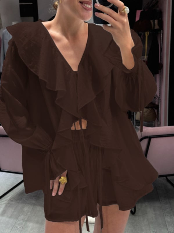 Set din două piese: cămașă cu decolteu în V și șorturi, mâneci clopot, culoare solidă, poliester, stil street hipster, primăvara 2025 (decolteu în V, mâneci clopot, culoare solidă, poliester, set din două piese)