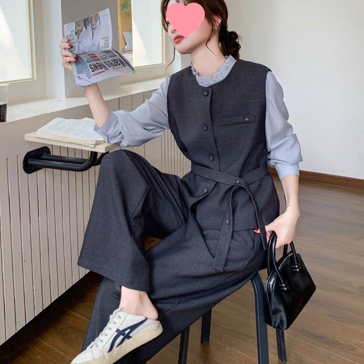 Трикомпонентен костюм: жилетка с акцент на талията и широки панталони — корейски стил, три четвърти дължина, пролет 2025