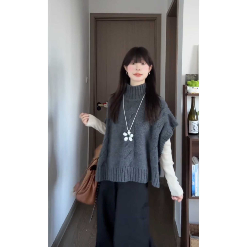 Кежуъл комплект костюм за жени: корейски стил с висока яка и пелерина, дълги ръкави и прави широки панталони — зима 2025