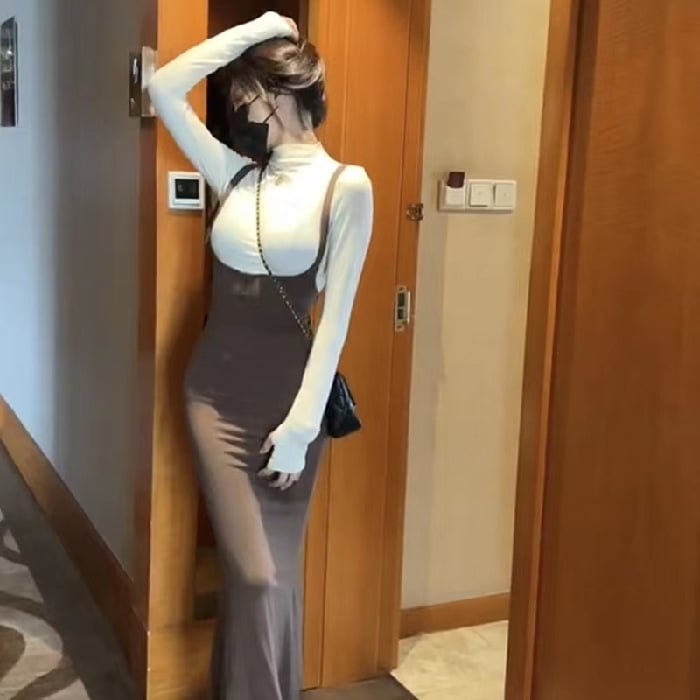 Set din două piese: rochie cu bretele și fustă în formă de coadă de pește | catifea poliester-elastan, mâneci lungi, midi, cusătură