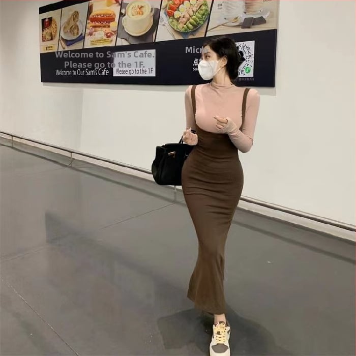 Set din două piese: rochie cu bretele și fustă în formă de coadă de pește | catifea poliester-elastan, mâneci lungi, midi, cusătură