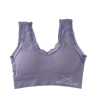 Sutien sport fără armătură, material nylon, cupă completă, cupă subțire sus și mai groasă jos, margine dantelată pe spate