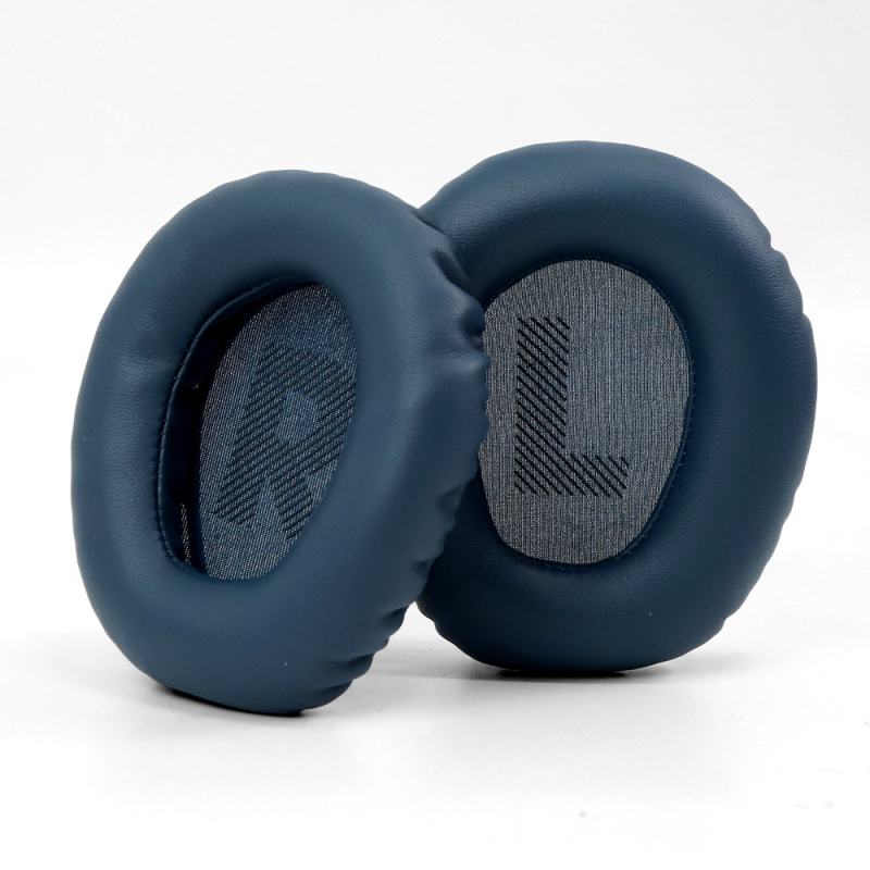 Carcasă din piele pentru căști JBL Quantum Q100 — piele sintetică, model Q100, instalare facilă.