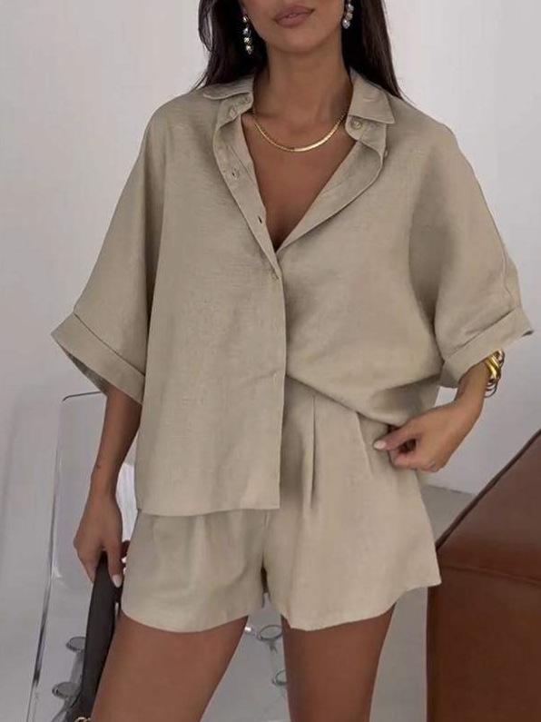 Дамски летен двукомпонентен комплект: едноцветен топ и панталони до три четвърти, полиестров (95%+)