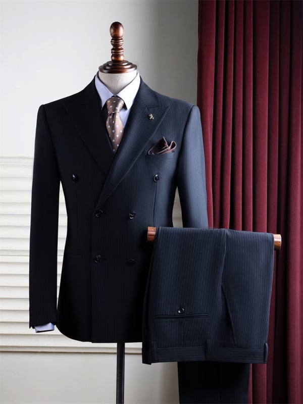 Costum bărbătesc din două piese, în dungi, slim-fit, rever ascuțit, amestec poliester-viscose-spandex