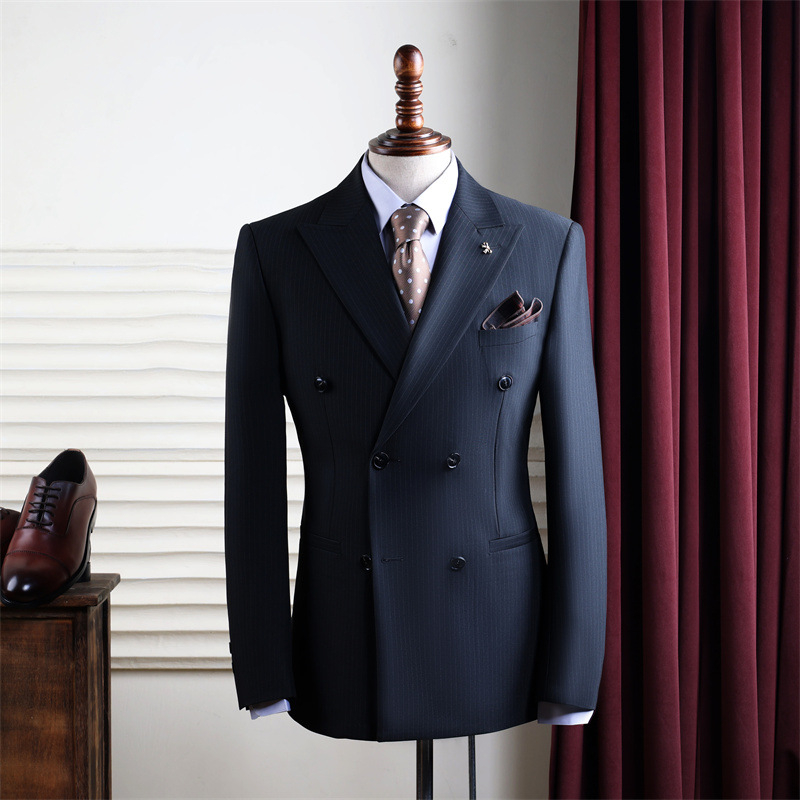 Costum bărbătesc din două piese, în dungi, slim-fit, rever ascuțit, amestec poliester-viscose-spandex