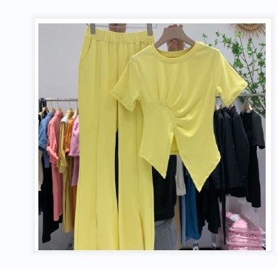 Ženski dvodijelni set s širokim hlačama i print topom, korejski casual stil, ljeto 2025, tkanina od spandeksa i poliestera
