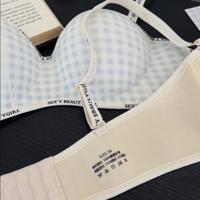 Sutien bez naramenica – Push-up, bezšavna, protuklizna, najlon materijal (Push-up, bezšavna, protuklizna, najlon materijal)