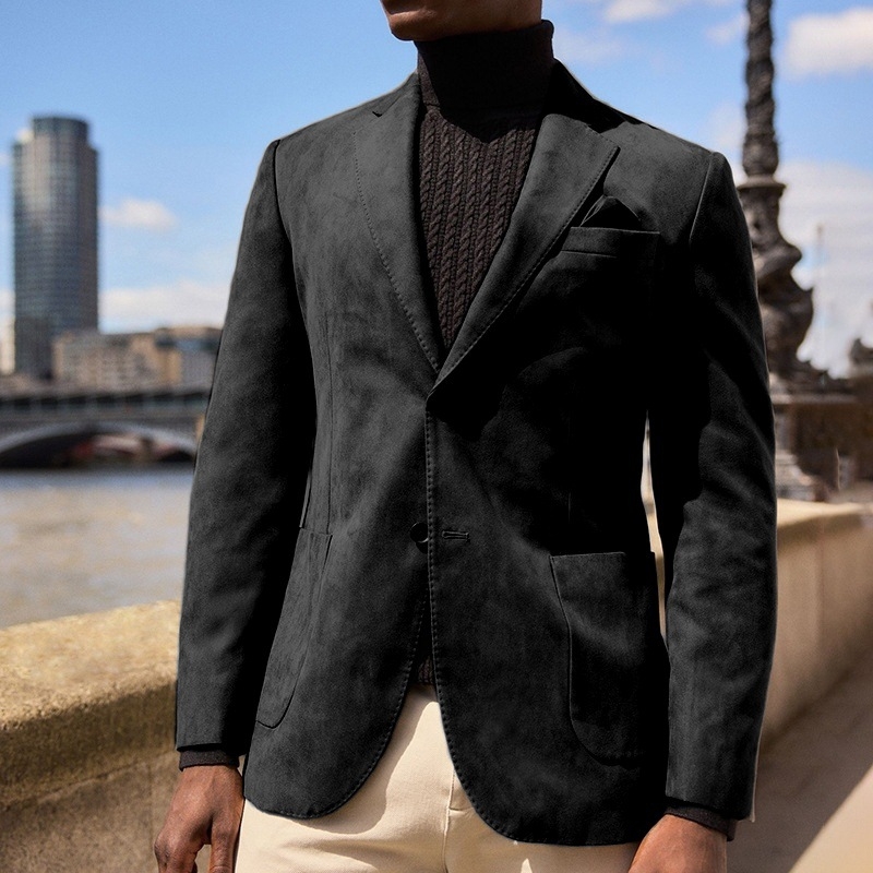 Casual sako, uski kroj, dva gumba u jednom redu, klasičan ovratnik, vodootporan i otporan na vjetar, podstava od poliestera