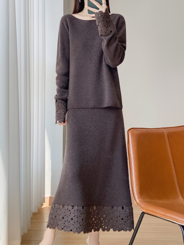 Set fustă-pulover din lână, țesătură mercerizată 90–95% lână, mâneci lungi, fustă midi, iarnă 2025