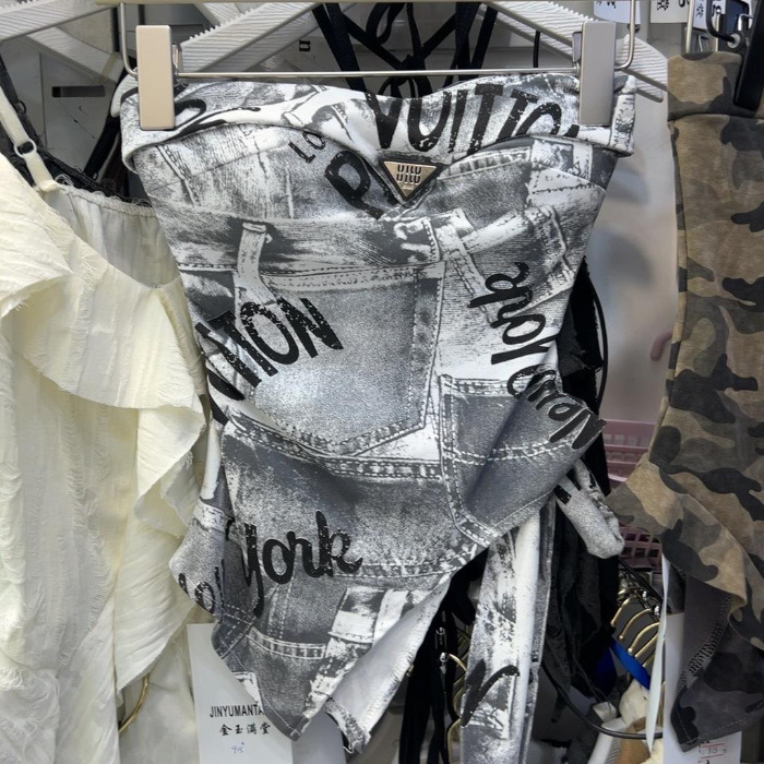 Tube top s odvojivim trakama, silueta A, proljeće 2025, za odrasle žene