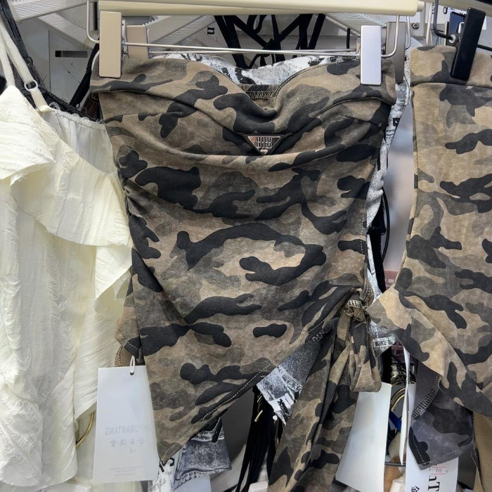 Tube top s odvojivim trakama, silueta A, proljeće 2025, za odrasle žene