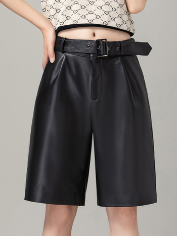 Női capri nadrág valódi bőrből – magas derék, egyenes szabás, hossz fél lábszárig, juhbőr, hétköznapi stílus