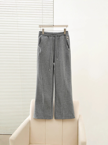 Ženske pamukšne ravne hlače, slobodan kroj, elastičan pojas, debeli materijal, jesen 2025, koledž stil