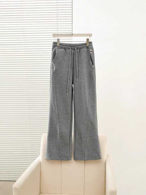 Ženske pamukšne ravne hlače, slobodan kroj, elastičan pojas, debeli materijal, jesen 2025, koledž stil